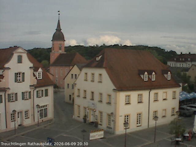 Archiv Foto Webcam Treuchtlingen Rathausplatz