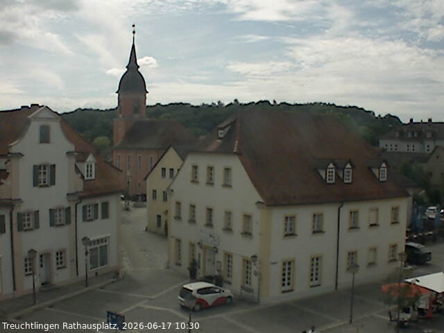 Archiv Foto Webcam Treuchtlingen Rathausplatz
