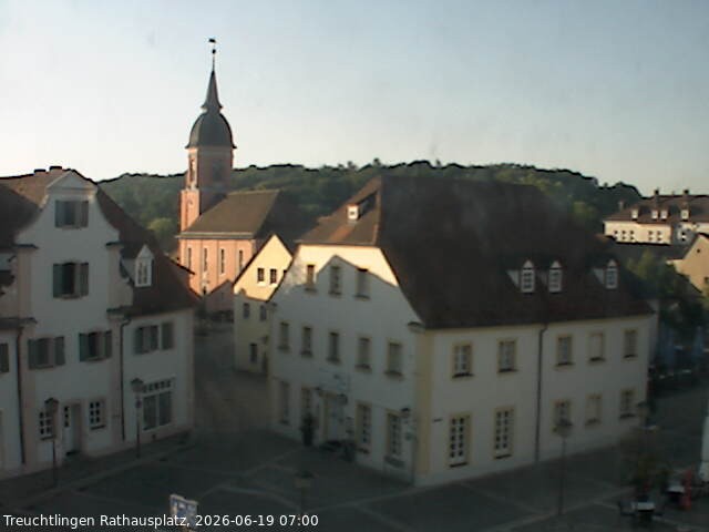 Archiv Foto Webcam Treuchtlingen Rathausplatz