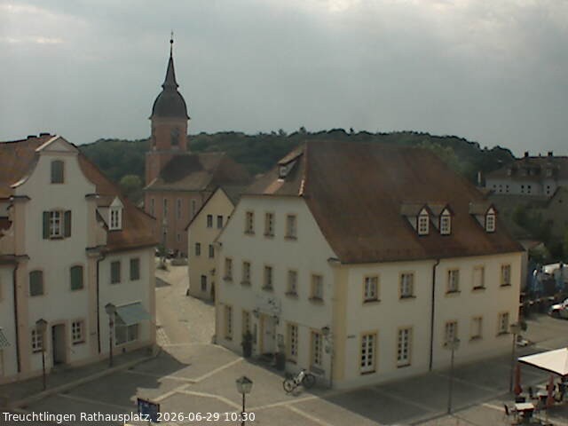 Archiv Foto Webcam Treuchtlingen Rathausplatz