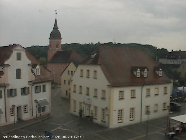 Archiv Foto Webcam Treuchtlingen Rathausplatz
