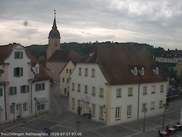 Archiv Foto Webcam Treuchtlingen Rathausplatz