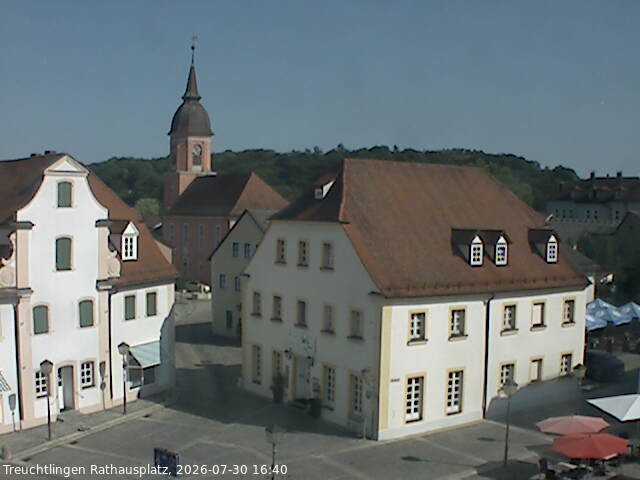 Archiv Foto Webcam Treuchtlingen Rathausplatz