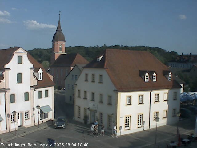 Archiv Foto Webcam Treuchtlingen Rathausplatz