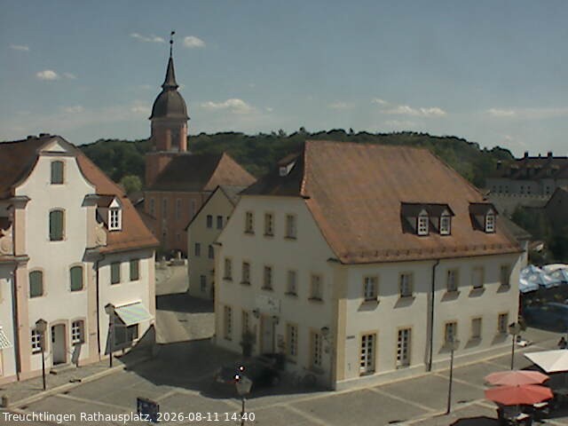 Archiv Foto Webcam Treuchtlingen Rathausplatz