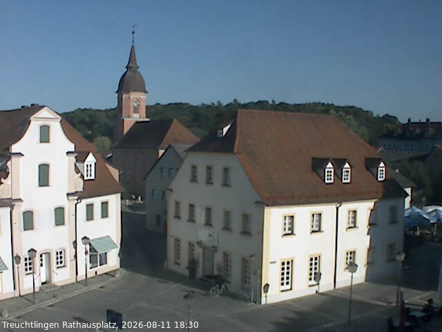 Archiv Foto Webcam Treuchtlingen Rathausplatz