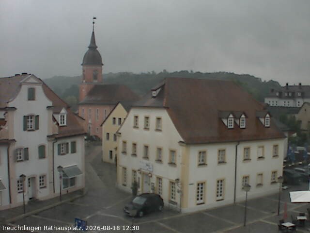 Archiv Foto Webcam Treuchtlingen Rathausplatz