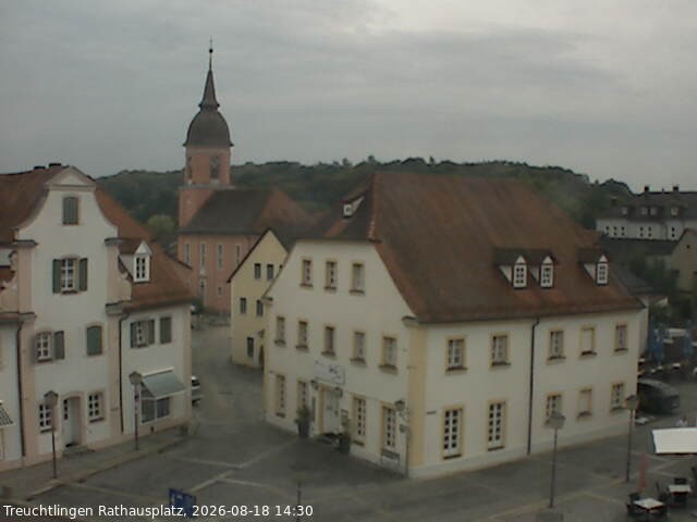 Archiv Foto Webcam Treuchtlingen Rathausplatz