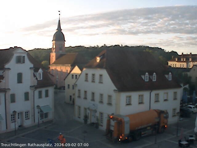 Archiv Foto Webcam Treuchtlingen Rathausplatz