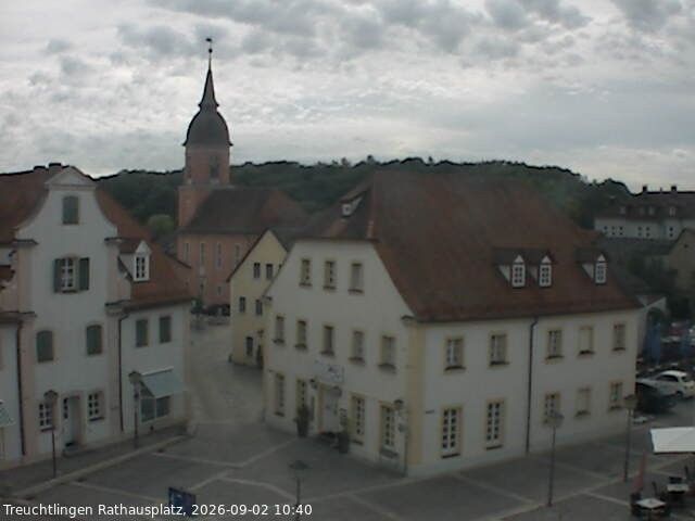 Archiv Foto Webcam Treuchtlingen Rathausplatz
