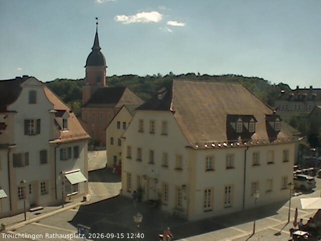 Archiv Foto Webcam Treuchtlingen Rathausplatz