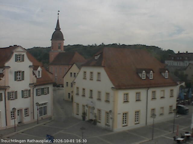 Archiv Foto Webcam Treuchtlingen Rathausplatz