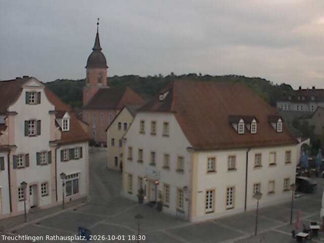 Archiv Foto Webcam Treuchtlingen Rathausplatz