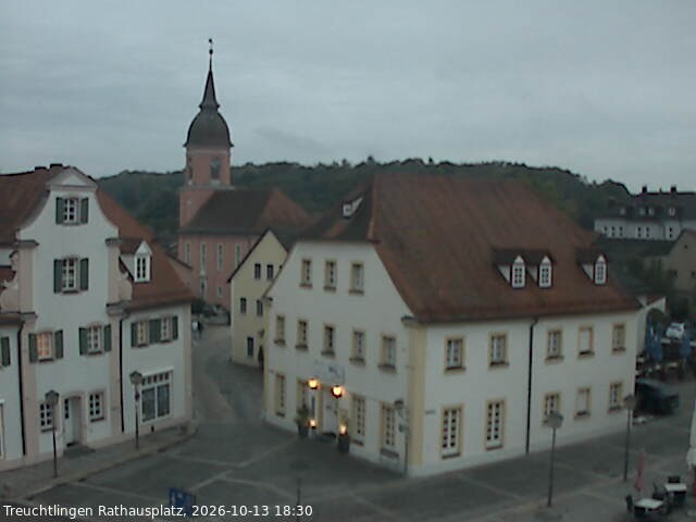 Archiv Foto Webcam Treuchtlingen Rathausplatz