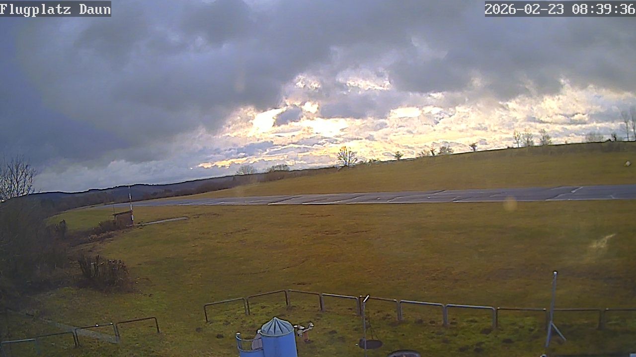 Archiv Foto Webcam Flugplatz Daun Senheld