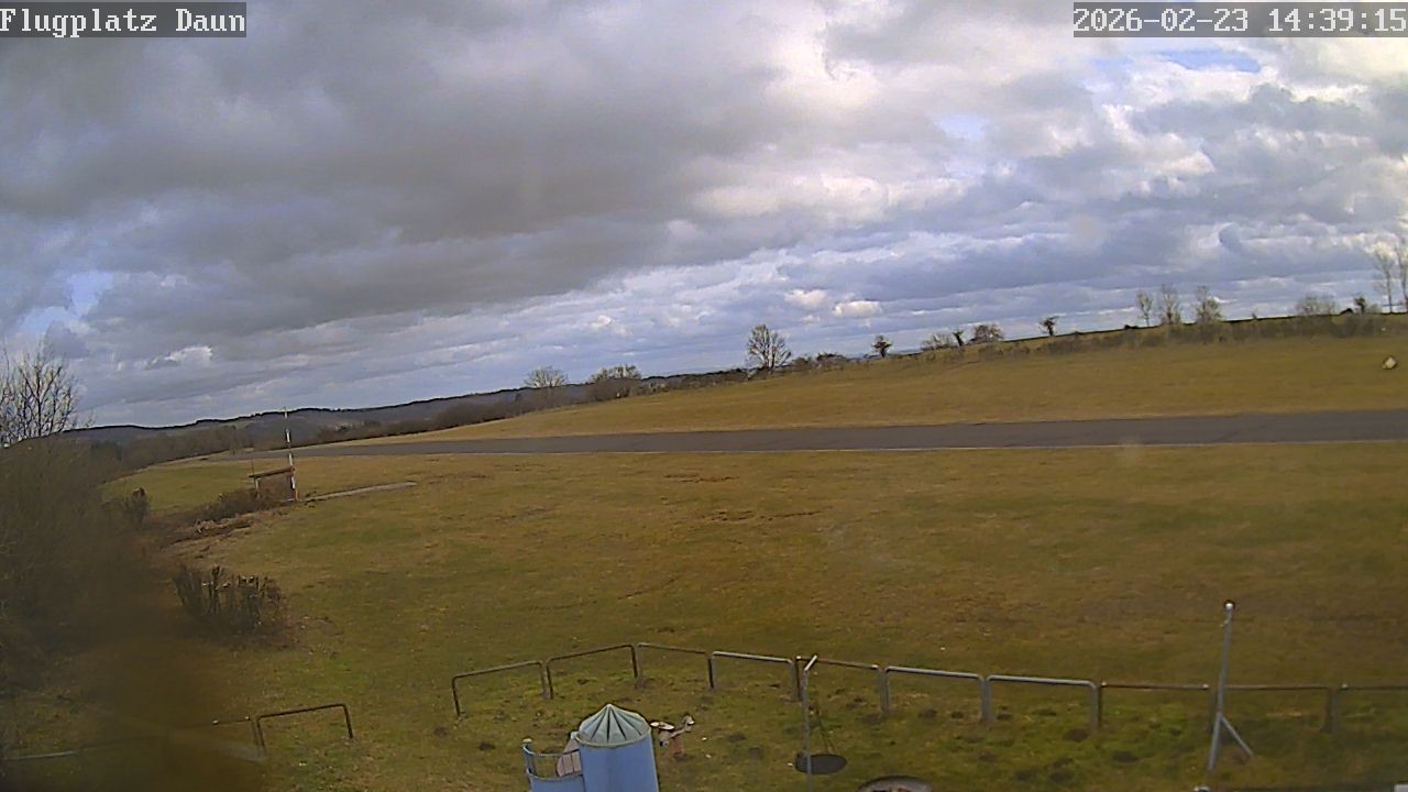 Archiv Foto Webcam Flugplatz Daun Senheld
