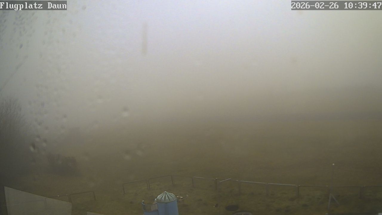 Archived image Webcam Airfield Daun Senheld