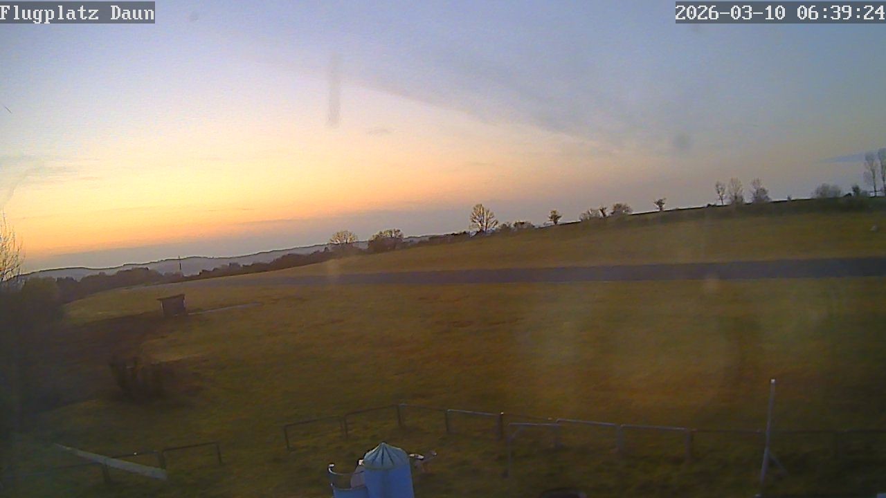 Archiv Foto Webcam Flugplatz Daun Senheld