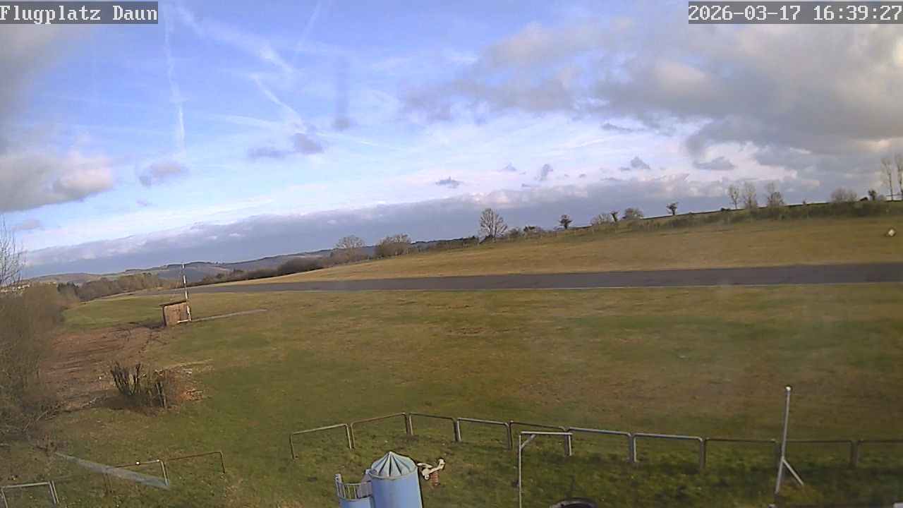 Archiv Foto Webcam Flugplatz Daun Senheld