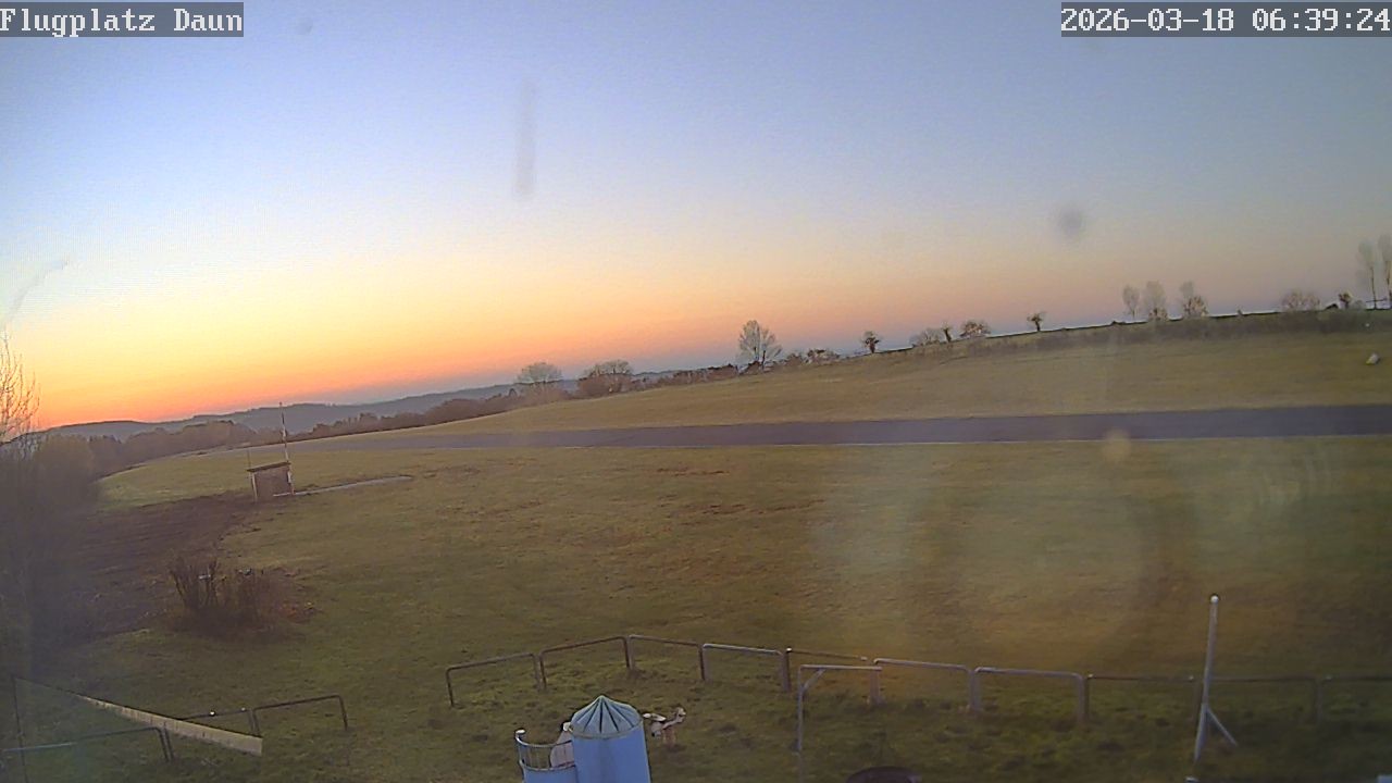 Archiv Foto Webcam Flugplatz Daun Senheld