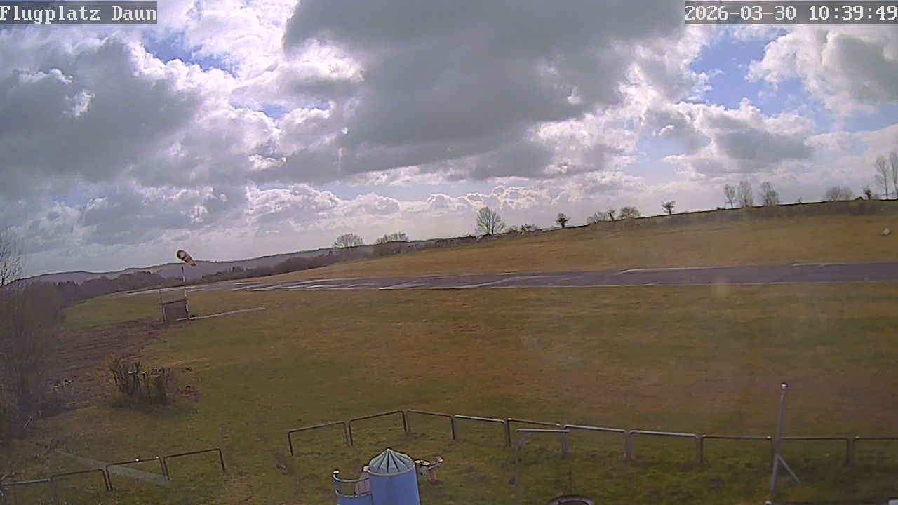 Archiv Foto Webcam Flugplatz Daun Senheld