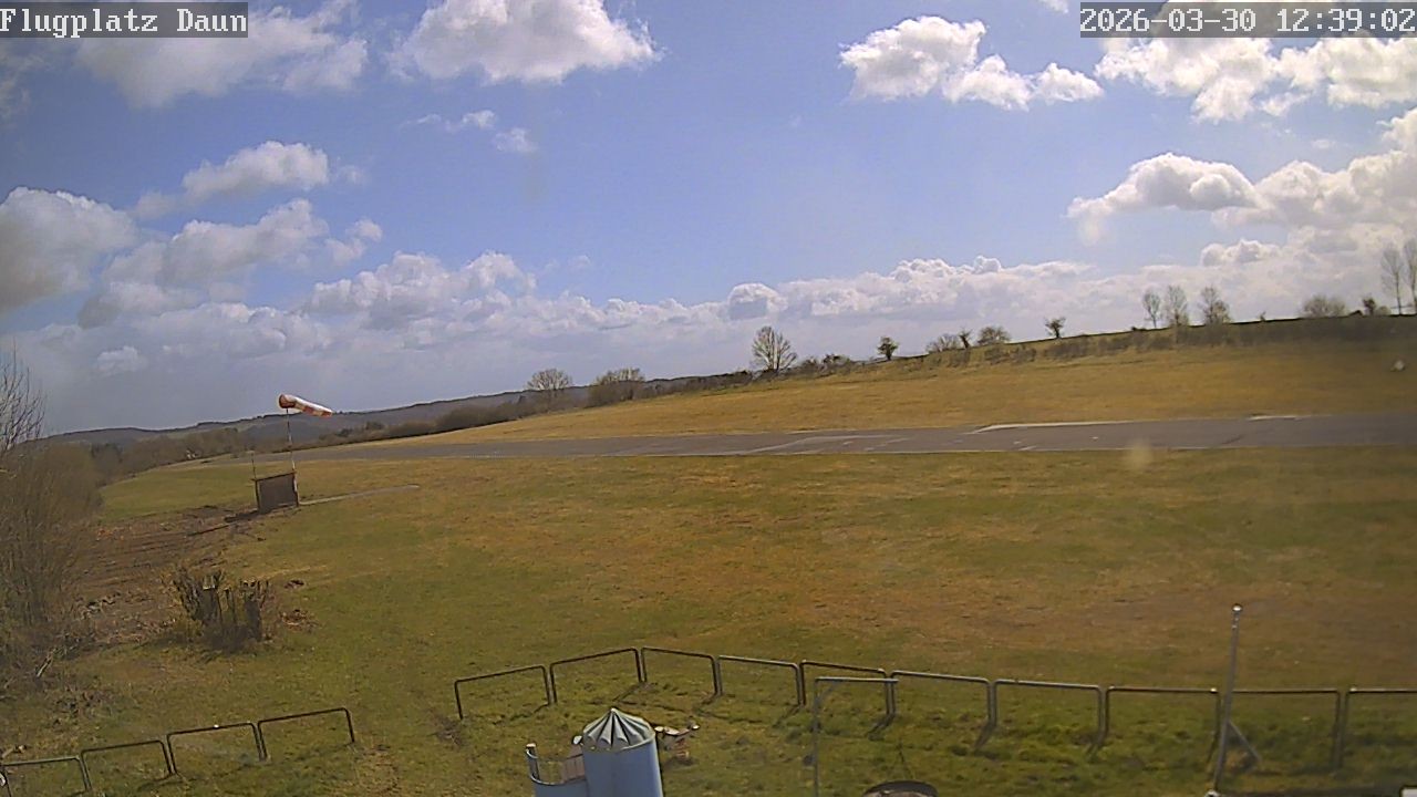 Archiv Foto Webcam Flugplatz Daun Senheld