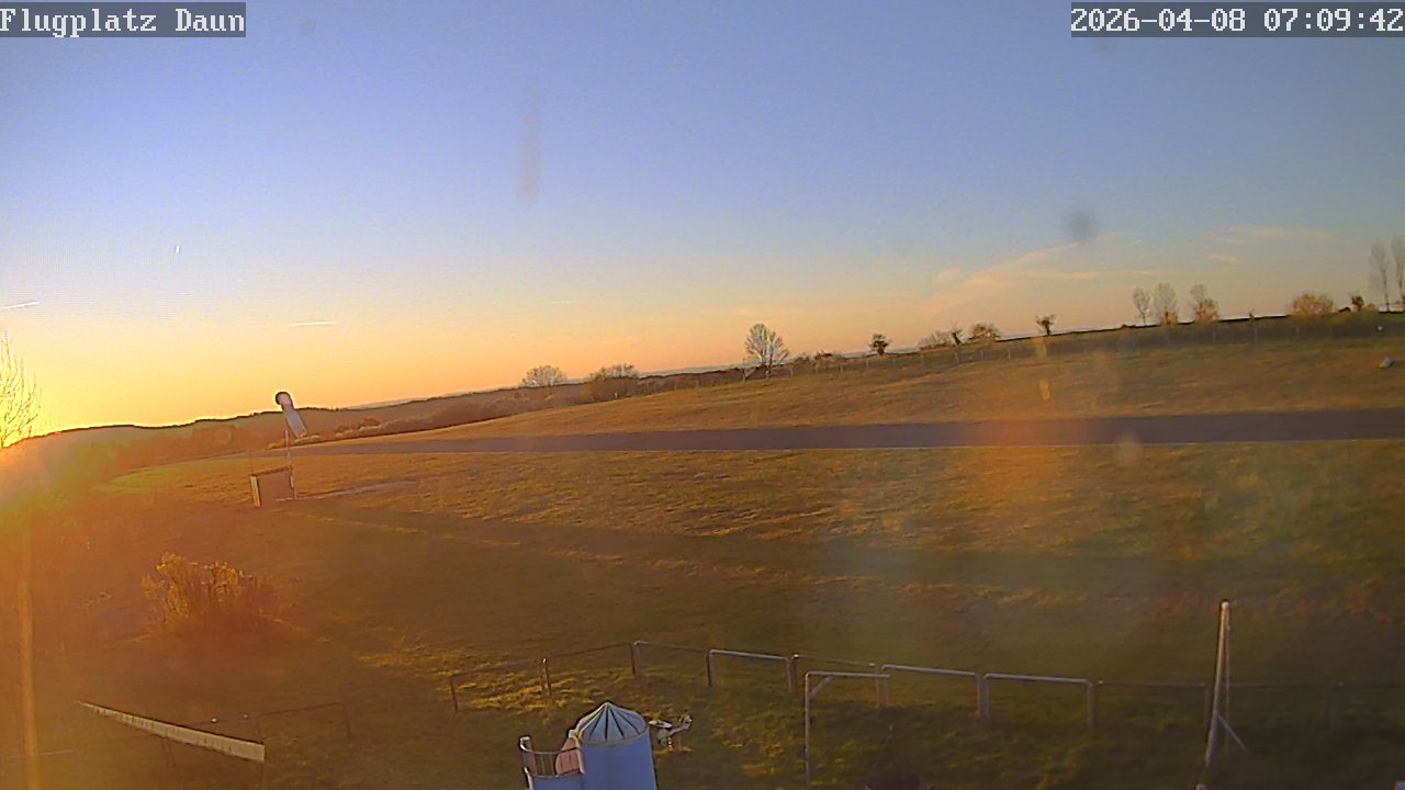Archiv Foto Webcam Flugplatz Daun Senheld