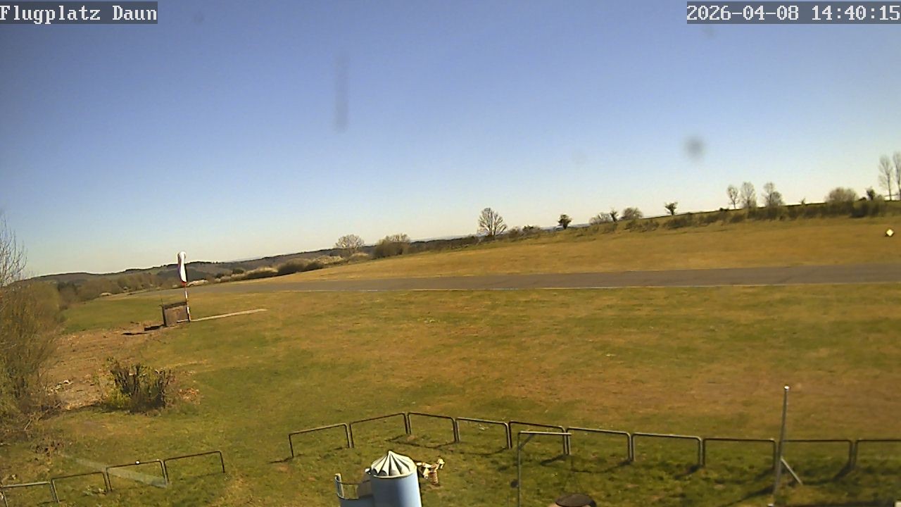 Archiv Foto Webcam Flugplatz Daun Senheld