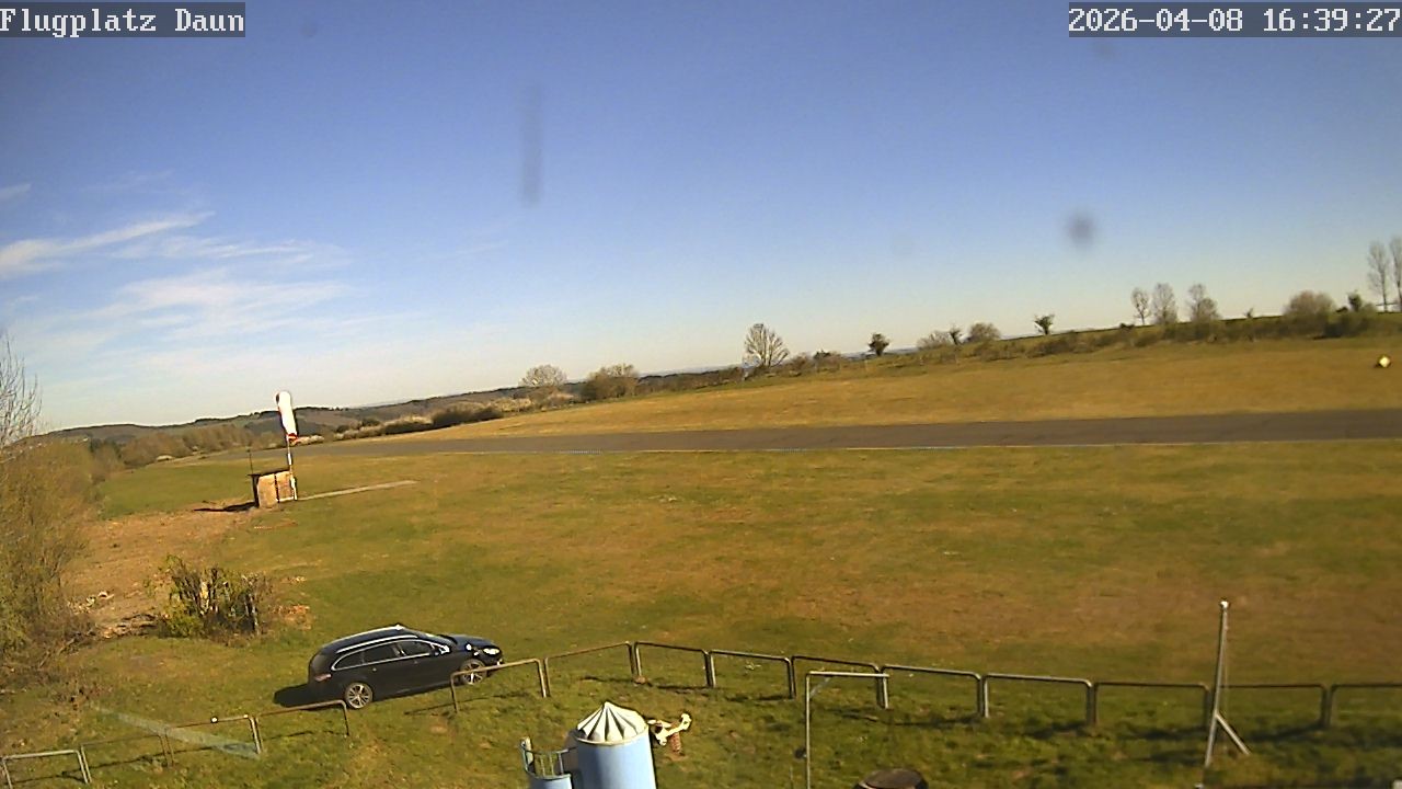 Archiv Foto Webcam Flugplatz Daun Senheld