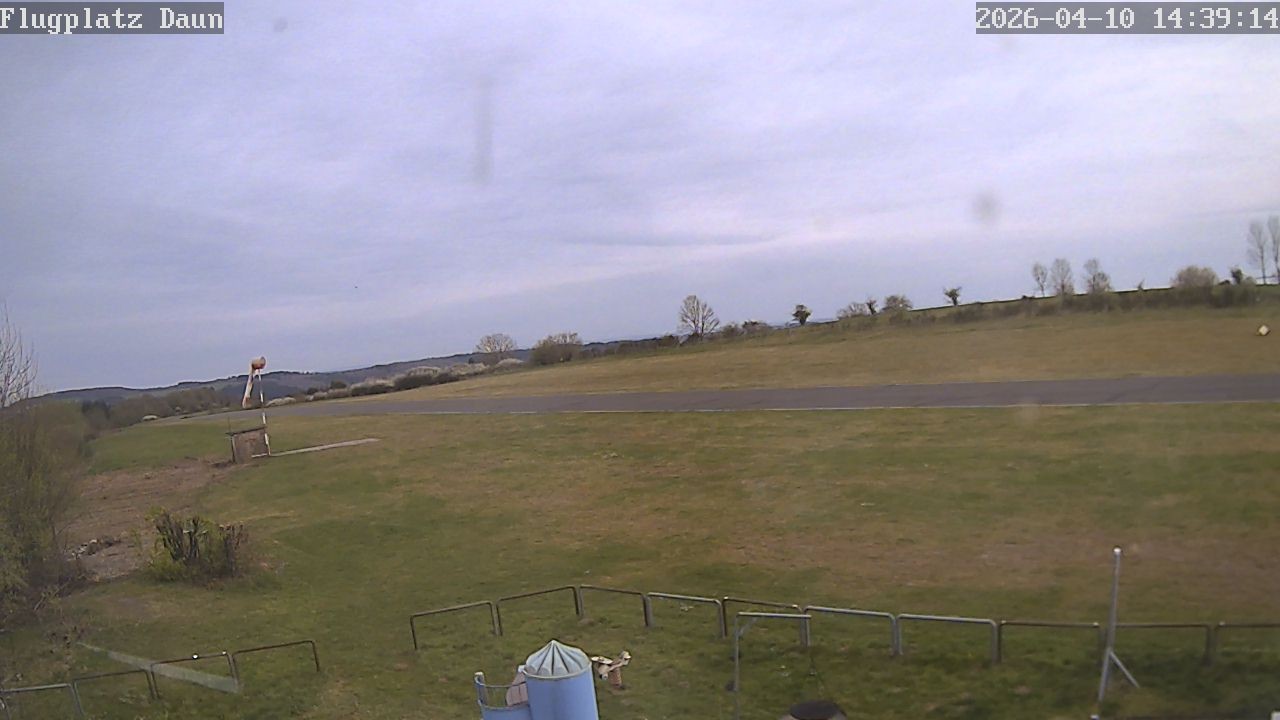 Archiv Foto Webcam Flugplatz Daun Senheld