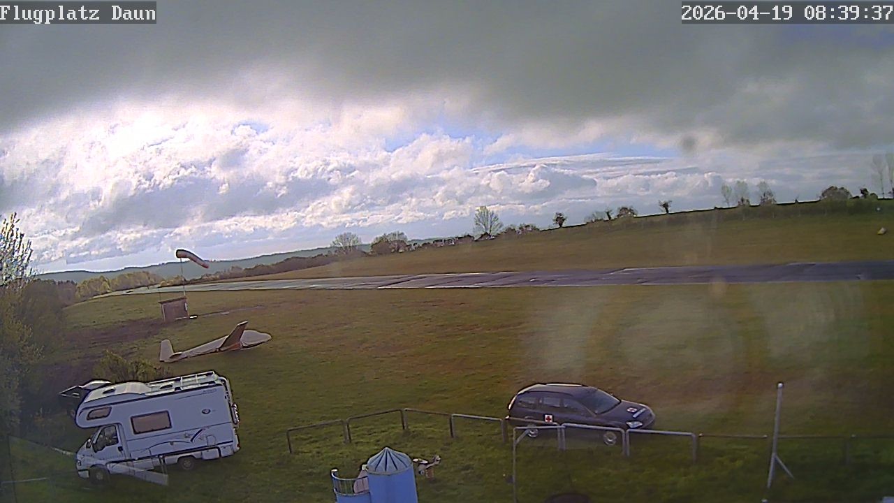 Archiv Foto Webcam Flugplatz Daun Senheld