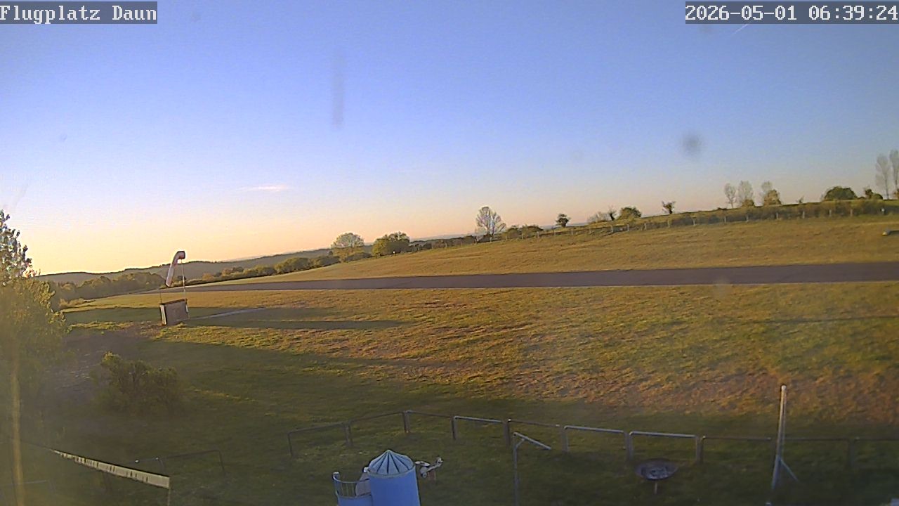 Archiv Foto Webcam Flugplatz Daun Senheld