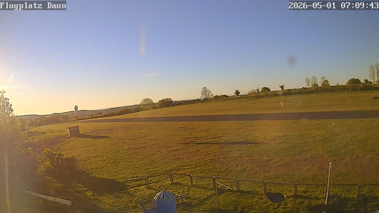 Archiv Foto Webcam Flugplatz Daun Senheld