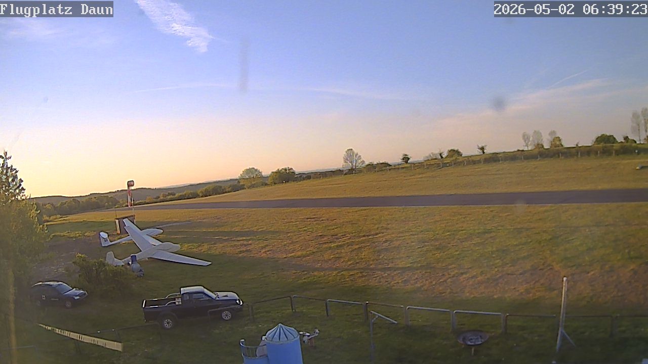 Archiv Foto Webcam Flugplatz Daun Senheld