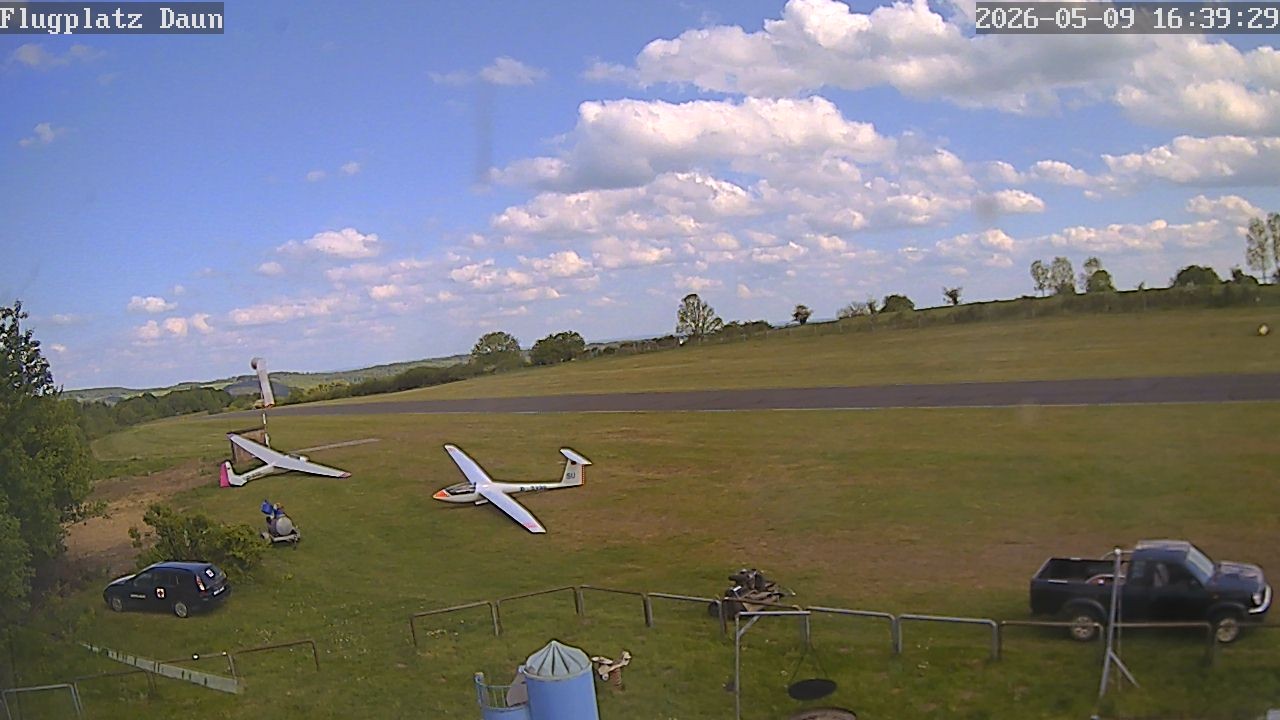 Archiv Foto Webcam Flugplatz Daun Senheld