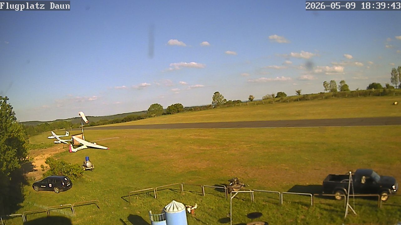 Archiv Foto Webcam Flugplatz Daun Senheld