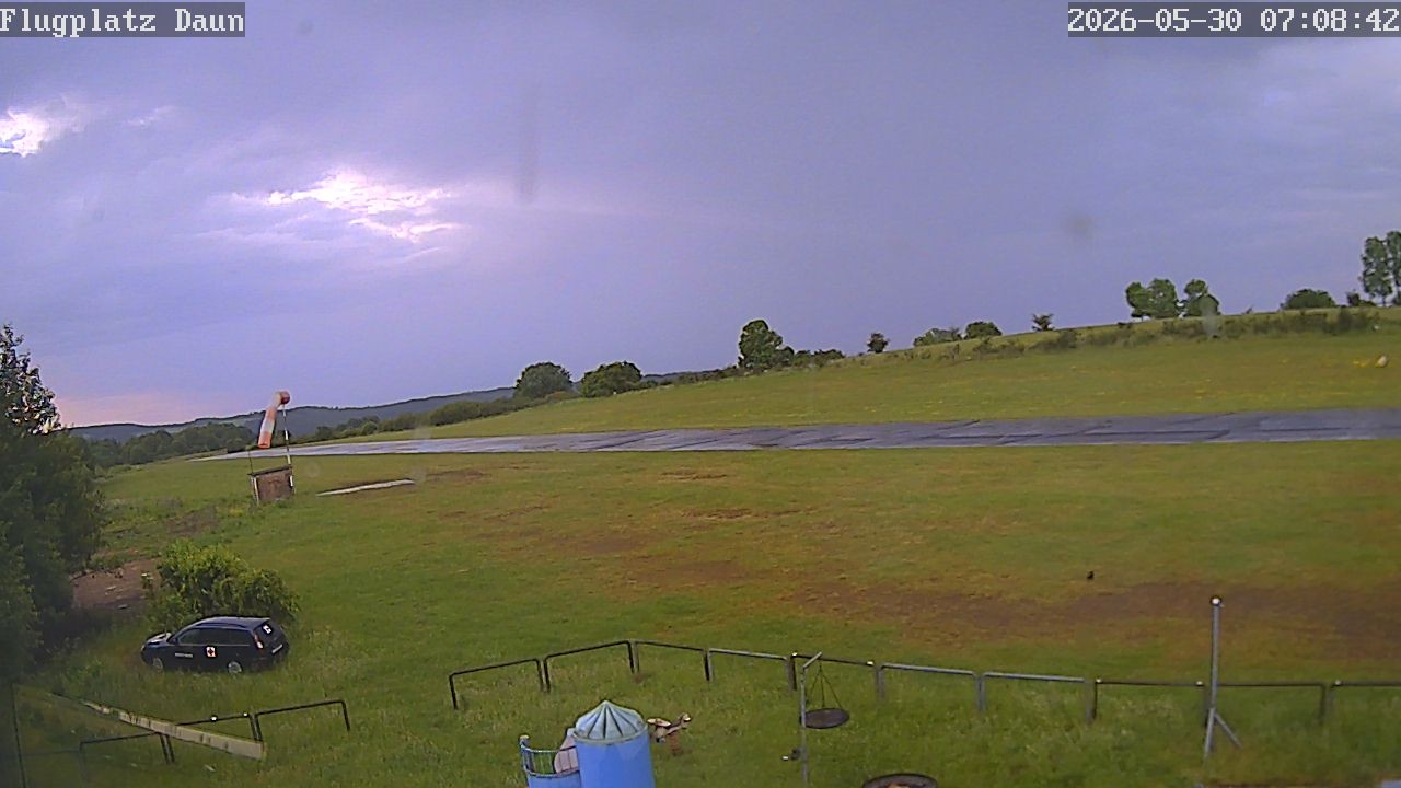Archiv Foto Webcam Flugplatz Daun Senheld