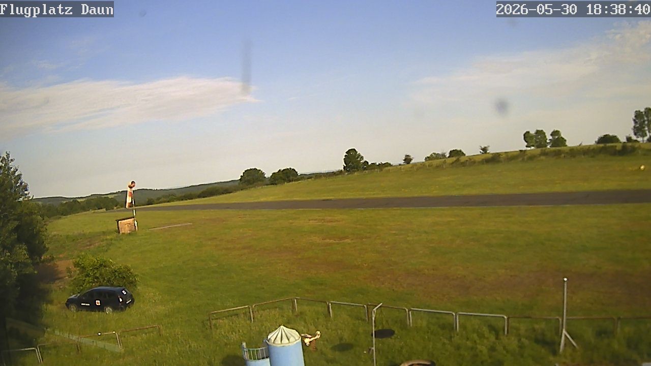 Archiv Foto Webcam Flugplatz Daun Senheld