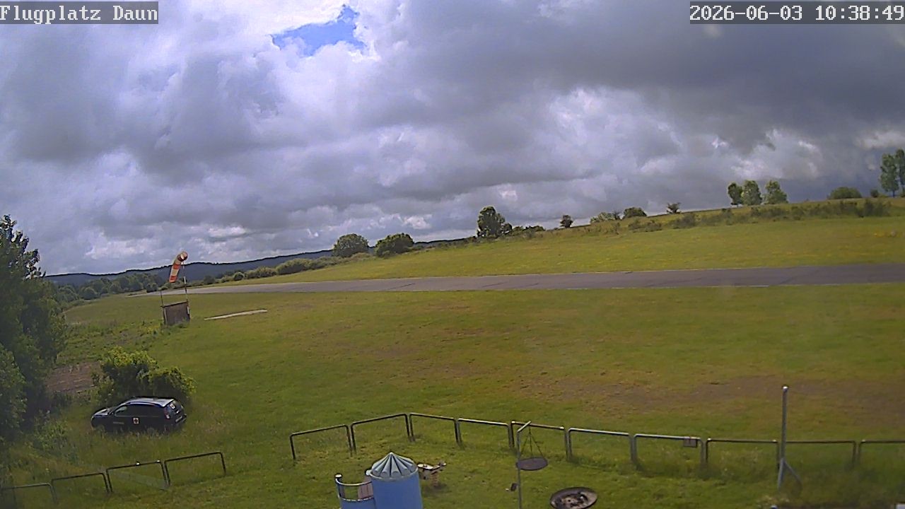 Archiv Foto Webcam Flugplatz Daun Senheld