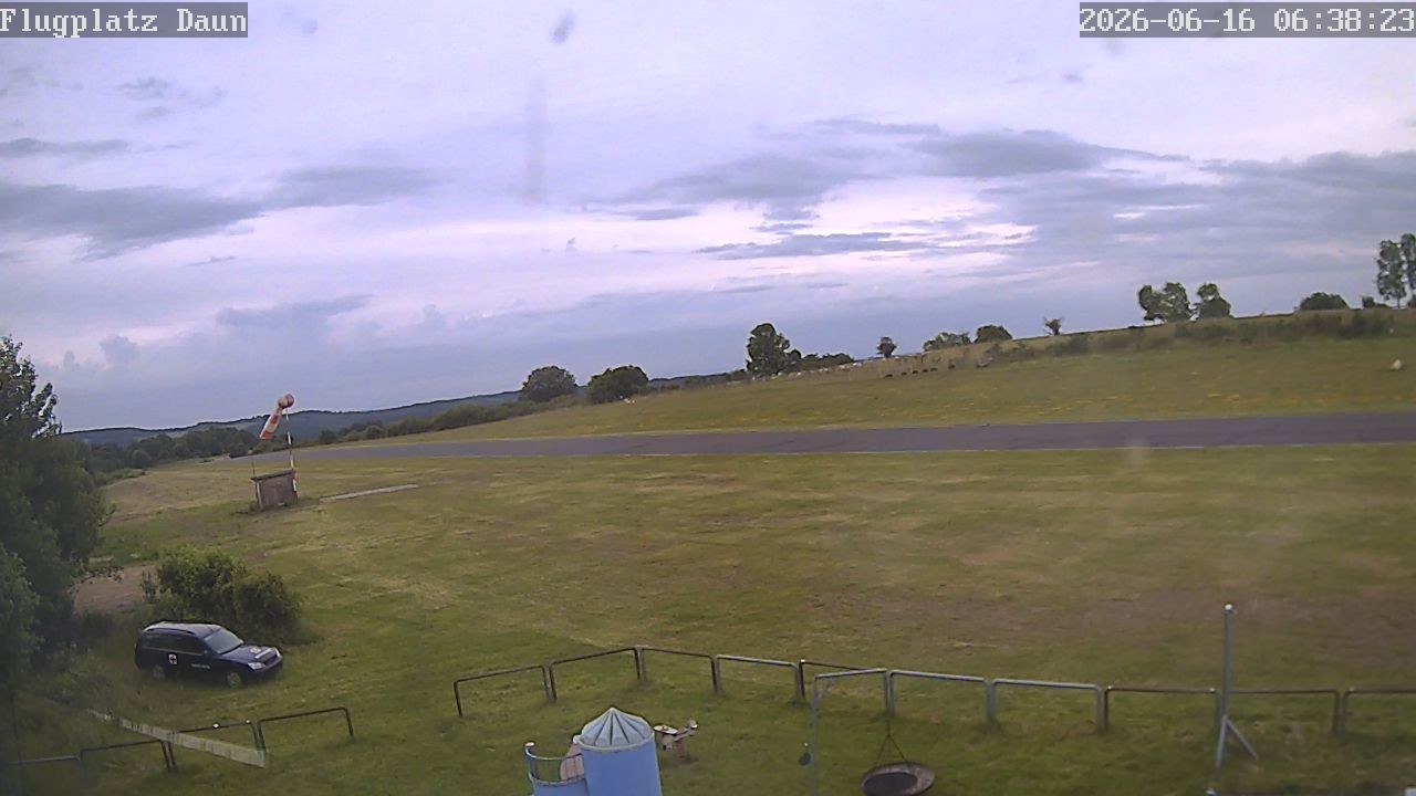 Archiv Foto Webcam Flugplatz Daun Senheld