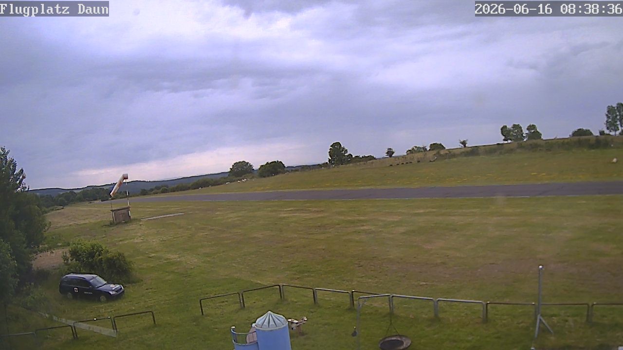 Archiv Foto Webcam Flugplatz Daun Senheld