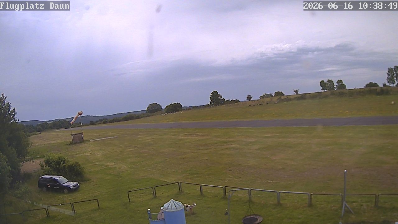 Archiv Foto Webcam Flugplatz Daun Senheld