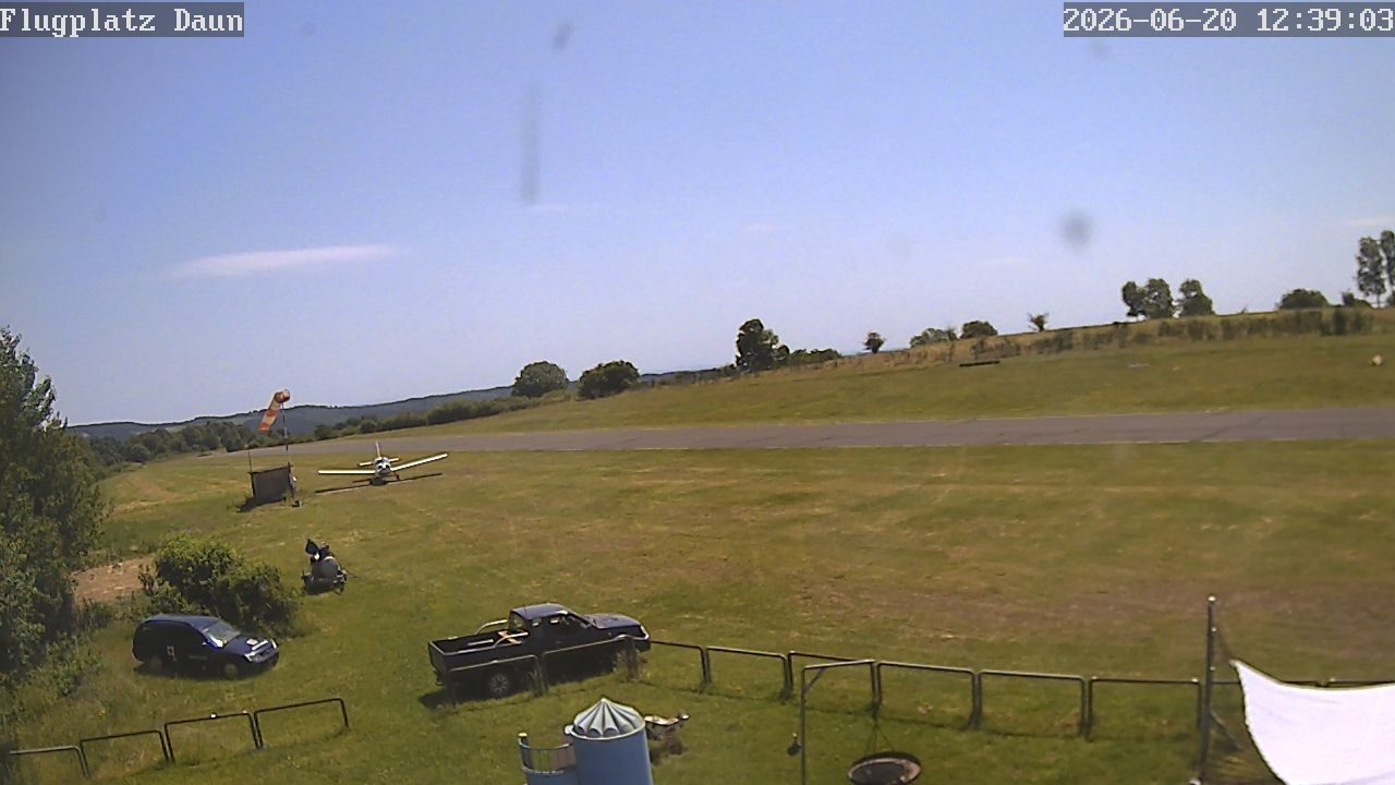 Archiv Foto Webcam Flugplatz Daun Senheld