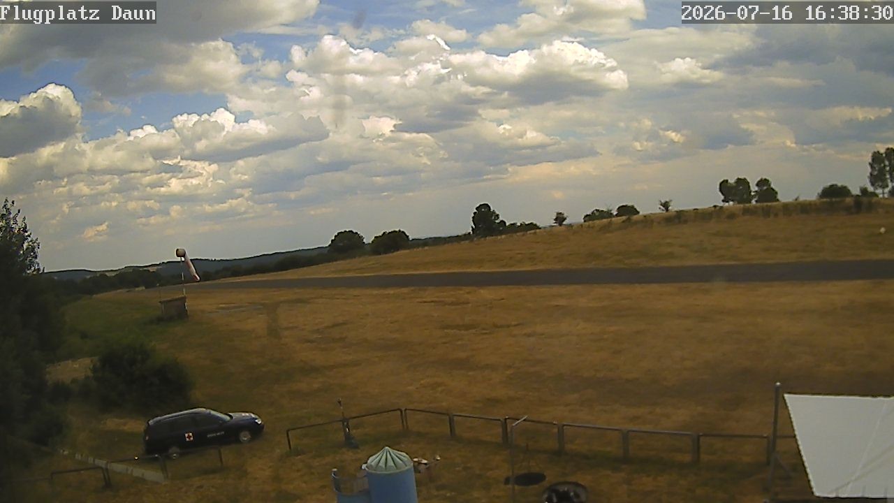 Archiv Foto Webcam Flugplatz Daun Senheld