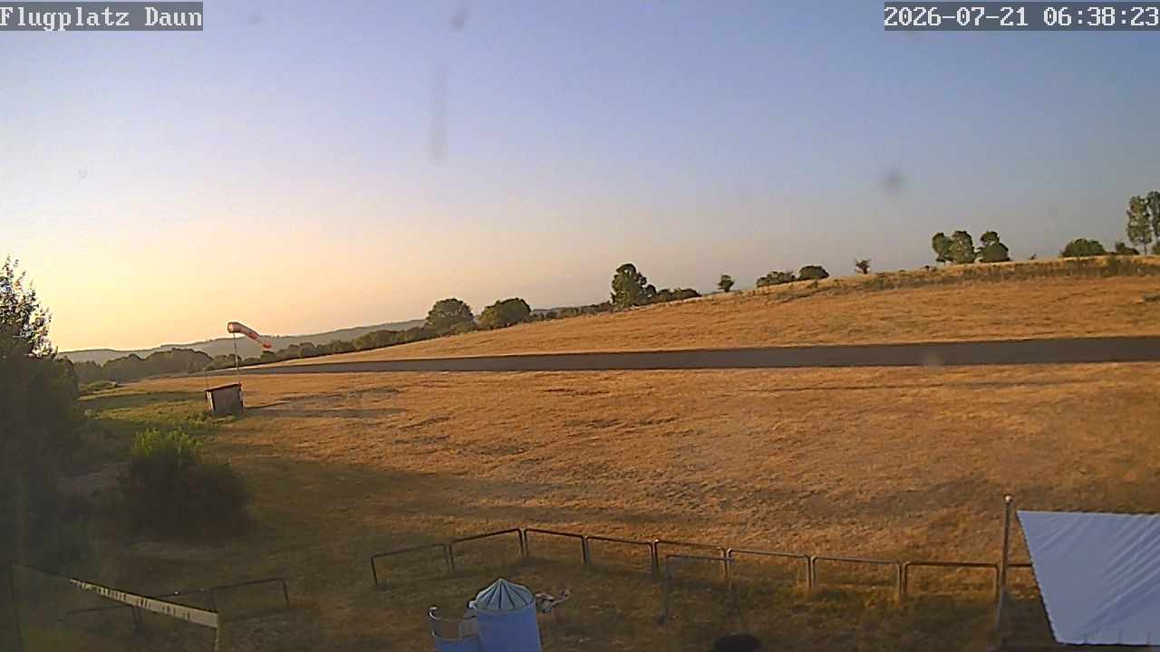 Archiv Foto Webcam Flugplatz Daun Senheld