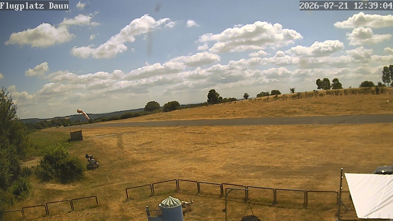 Archiv Foto Webcam Flugplatz Daun Senheld