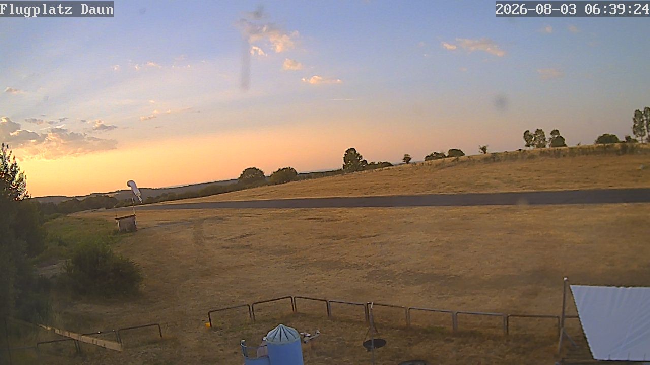 Archiv Foto Webcam Flugplatz Daun Senheld