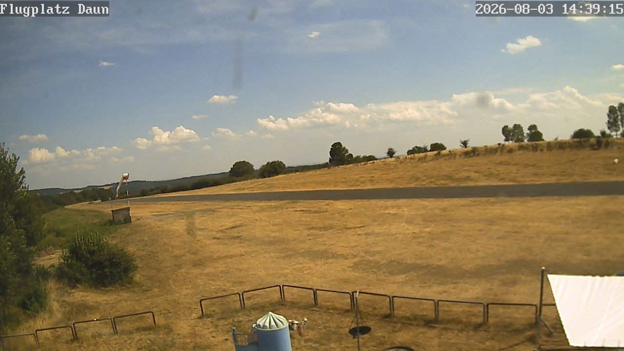 Archiv Foto Webcam Flugplatz Daun Senheld