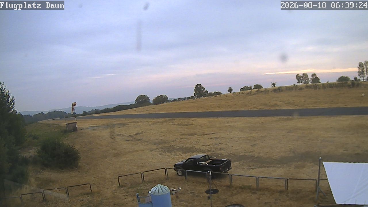Archiv Foto Webcam Flugplatz Daun Senheld