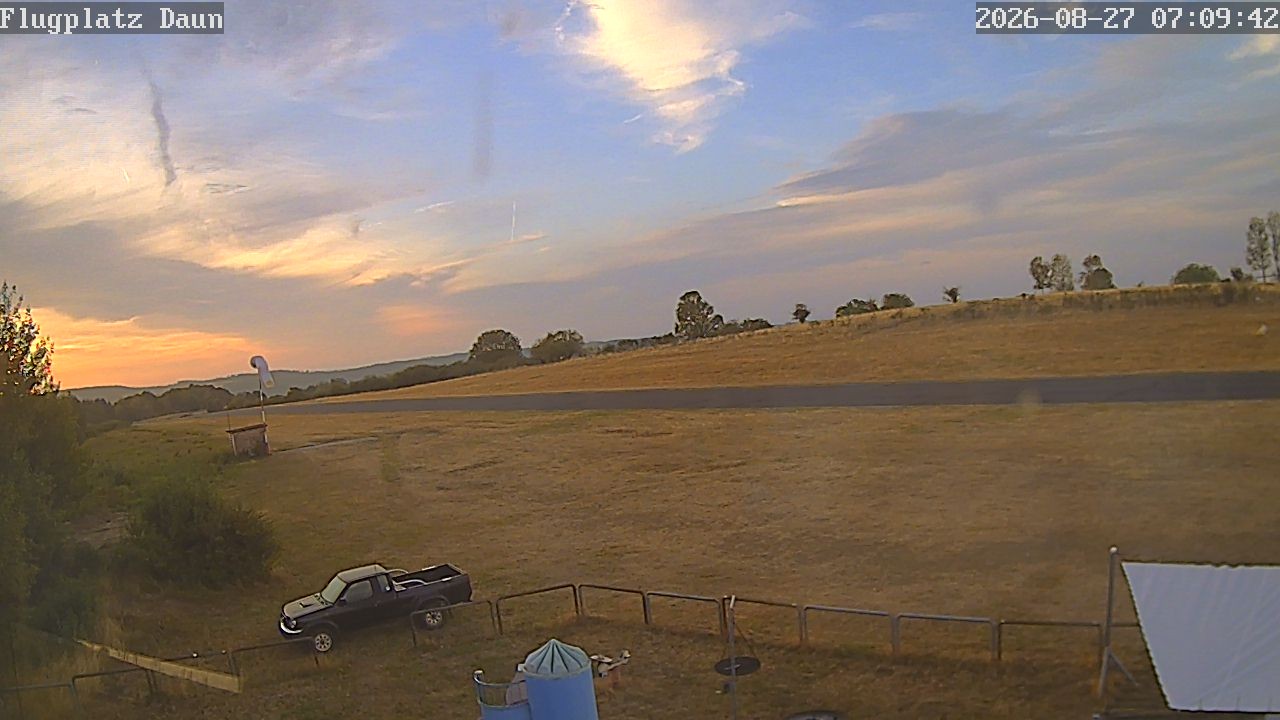 Archiv Foto Webcam Flugplatz Daun Senheld